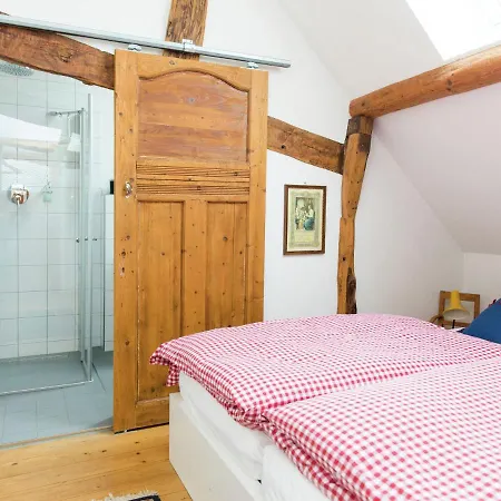 Timber-frame Retreat