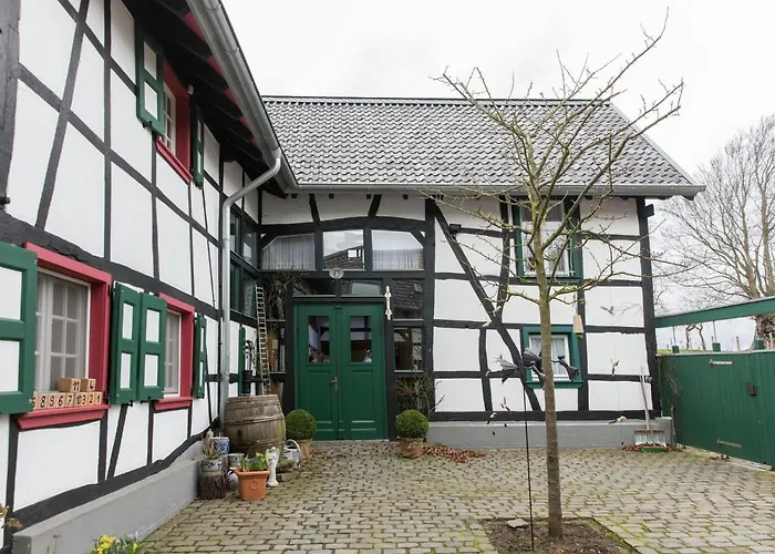 Timber-frame Retreat 公寓 *