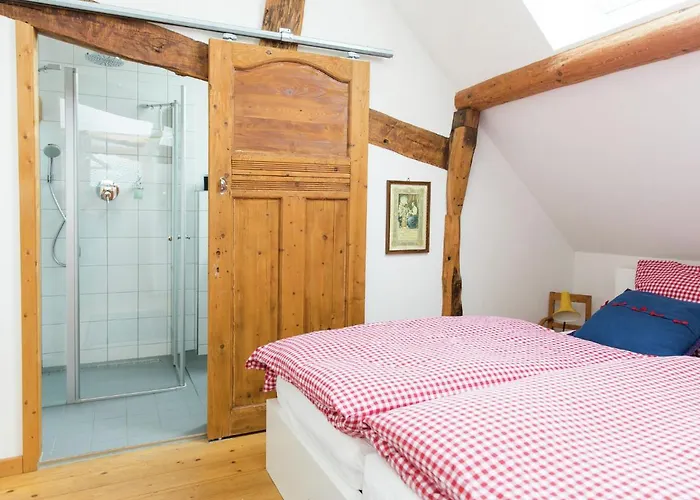 Timber-frame Retreat